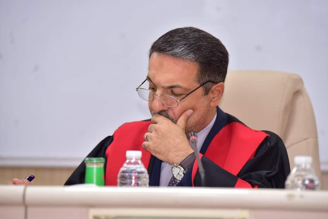عميد حقوق النهرين يترأس لجنة مناقشة رسالة ماجستير تحت عنوان (( مدى فاعلية مجلس الدولة العراقي في اداء وظيفتيه الاستشارية والقضائية – دراسة مقارنة ))