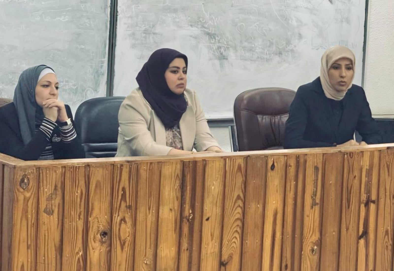 حقوق النهرين تقيم وحدة التأهيل والتوظيف والمتابعة في كلية الحقوق ورشة تدريبية بعنوان ” كيفية إعداد السيرة الذاتية